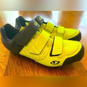 Giro Carbide R men’s MTB shoe.